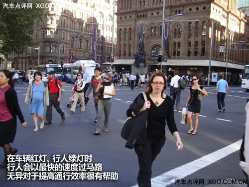 2013新規(guī)下該如何通過交通信號燈